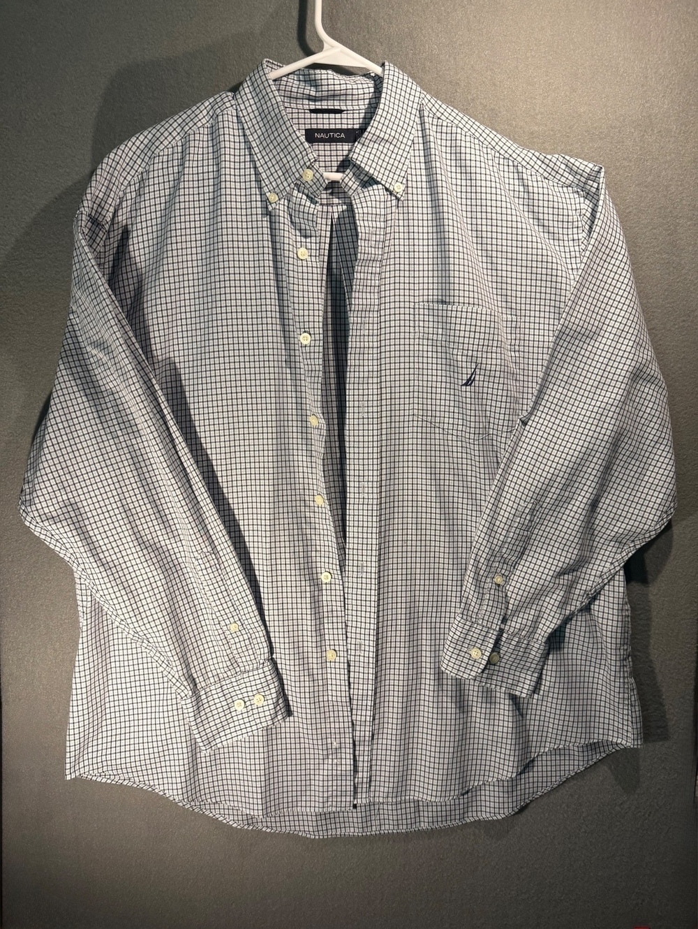 Nautica Men's XL Button-Down Checkered Dress Shirt